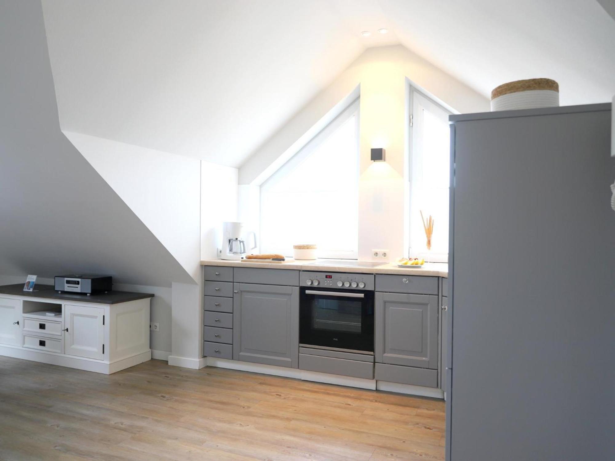 Andreas-nielsen-str. 12, W3 Apartment *